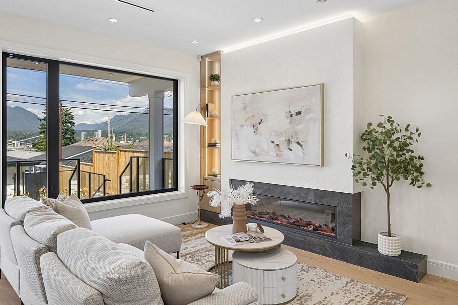 2 2815 Trinity Street Vancouver, BC - 4