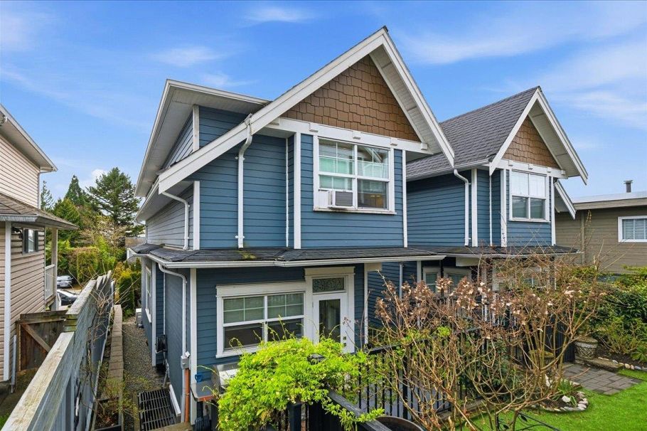 210 W 5th Street North Vancouver, BC - 6