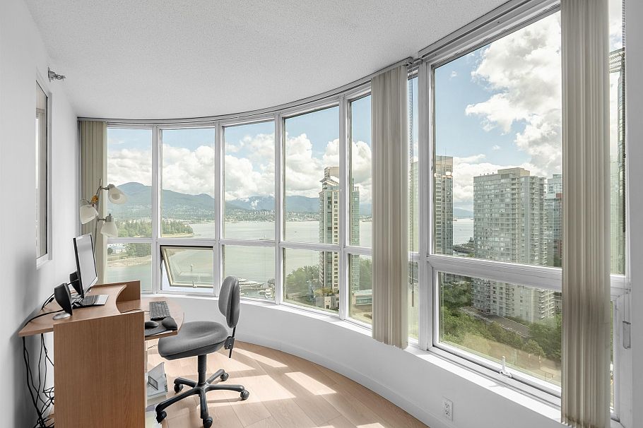 2102 588 Broughton Street Vancouver, BC - 10