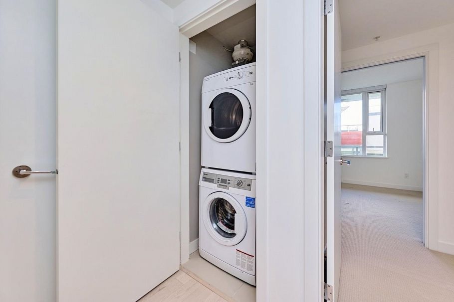 209 508 W 29th Avenue Vancouver, BC - 22