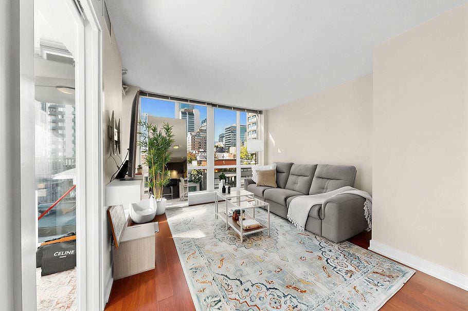 901 1055 Richards Street Vancouver, BC - 20