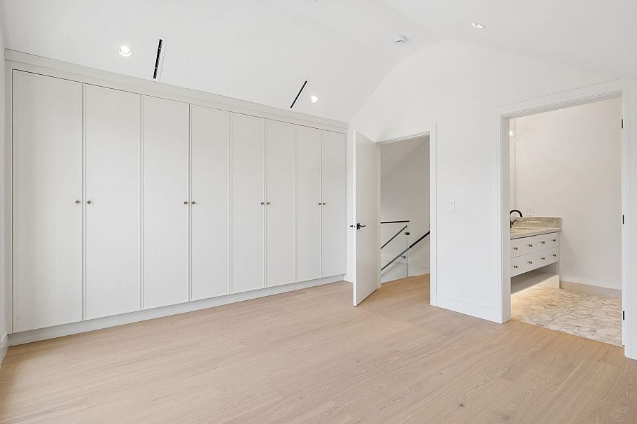 1 2815 Trinity Street Vancouver, BC - 33