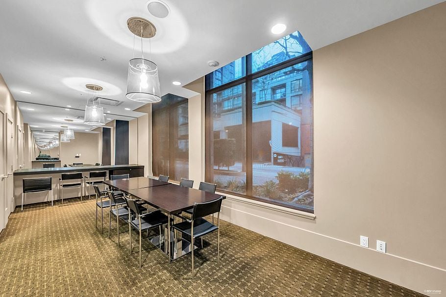 901 1055 Richards Street Vancouver, BC - 26