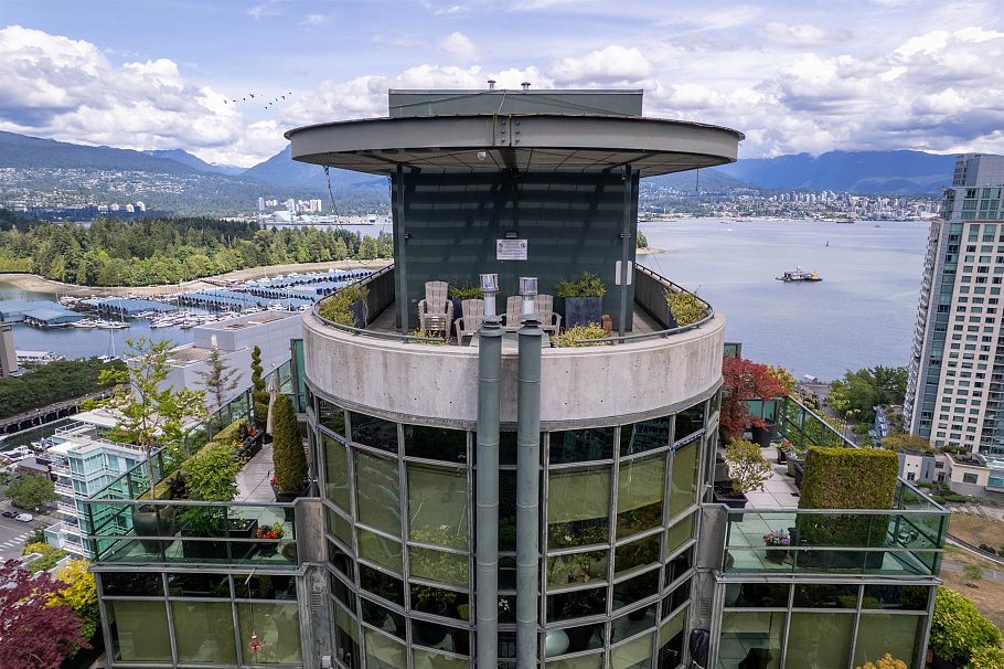 2102 588 Broughton Street Vancouver, BC - 31