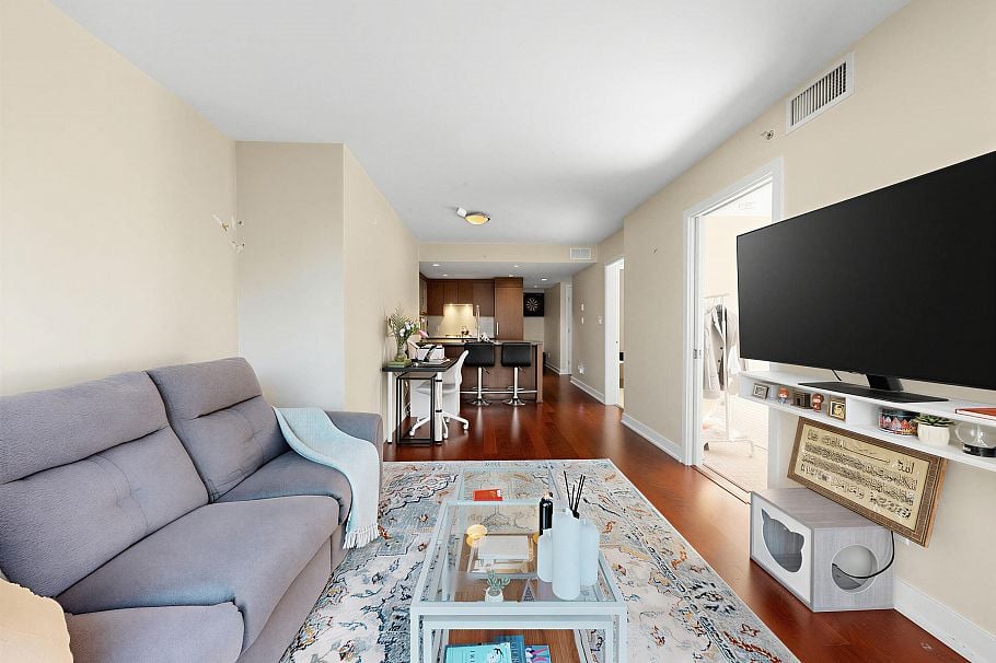 901 1055 Richards Street Vancouver, BC - 12