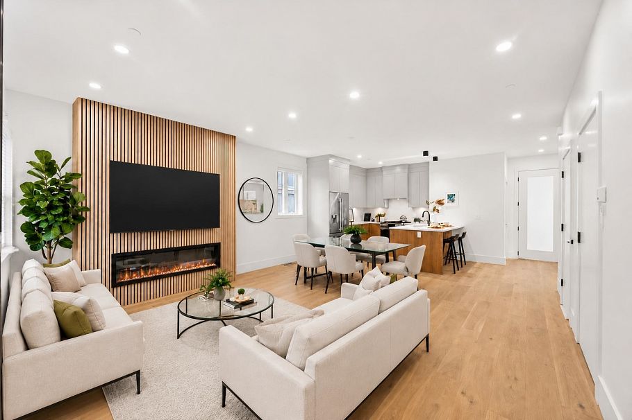 1 1368 Park Drive Vancouver, BC - 7