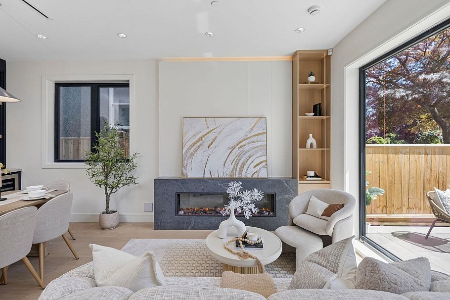 1 2815 Trinity Street Vancouver, BC - 5