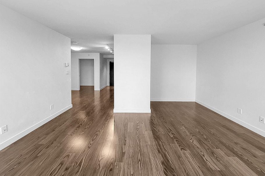 8XX 8131 NUNAVUT LANE, Vancouver BC V5X 0E2 Vancouver, BC - 8