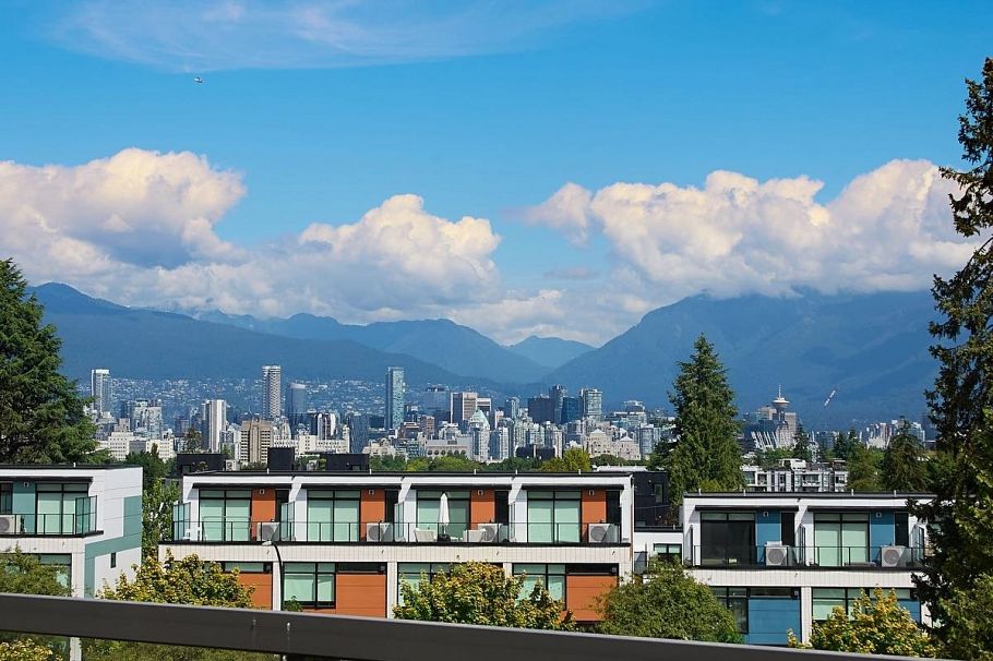 209 508 W 29th Avenue Vancouver, BC - 35