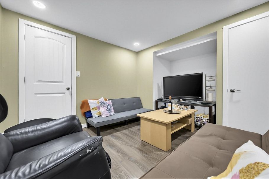 4967 Spencer Street Vancouver, BC - 11