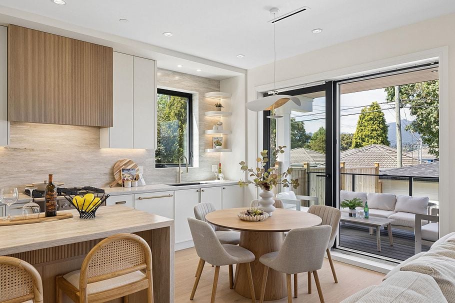 2 2815 Trinity Street Vancouver, BC - 12