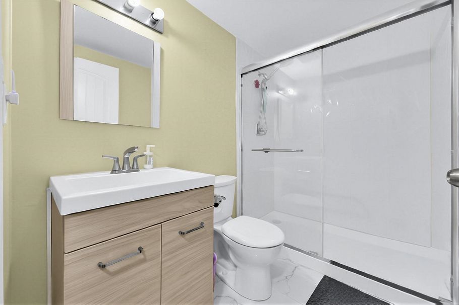 4967 Spencer Street Vancouver, BC - 17