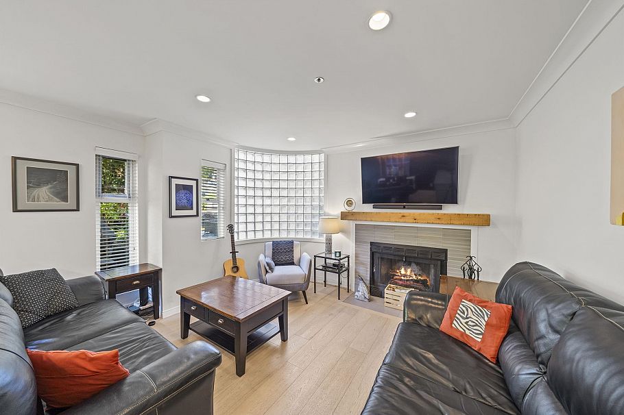 109 888 W 13th Avenue Vancouver, BC - 6