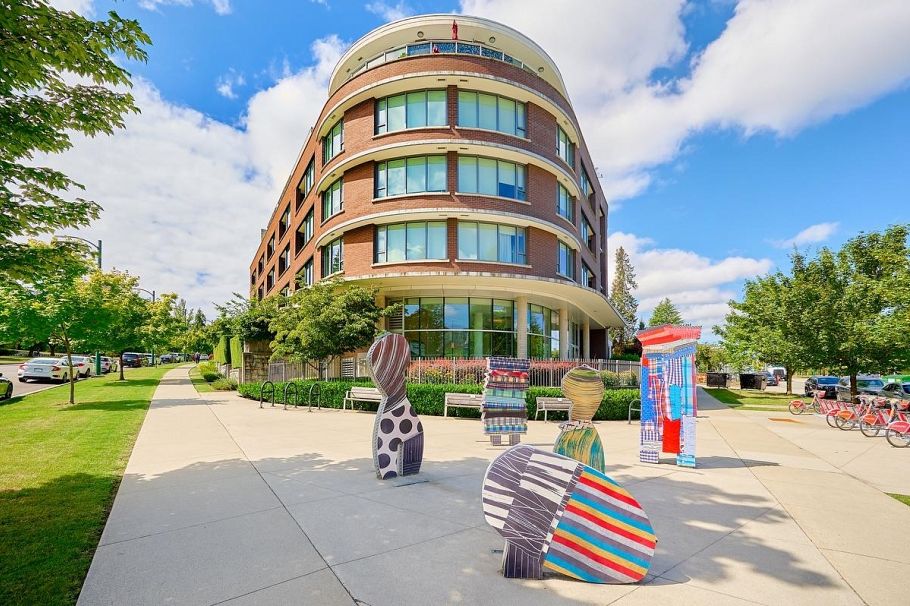 209 508 W 29th Avenue Vancouver, BC - 1
