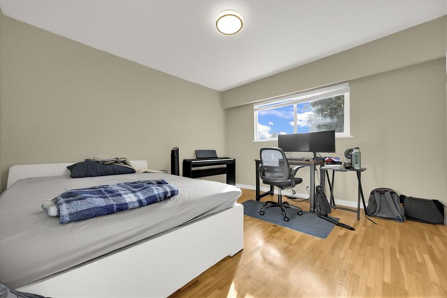 4967 Spencer Street Vancouver, BC - 24