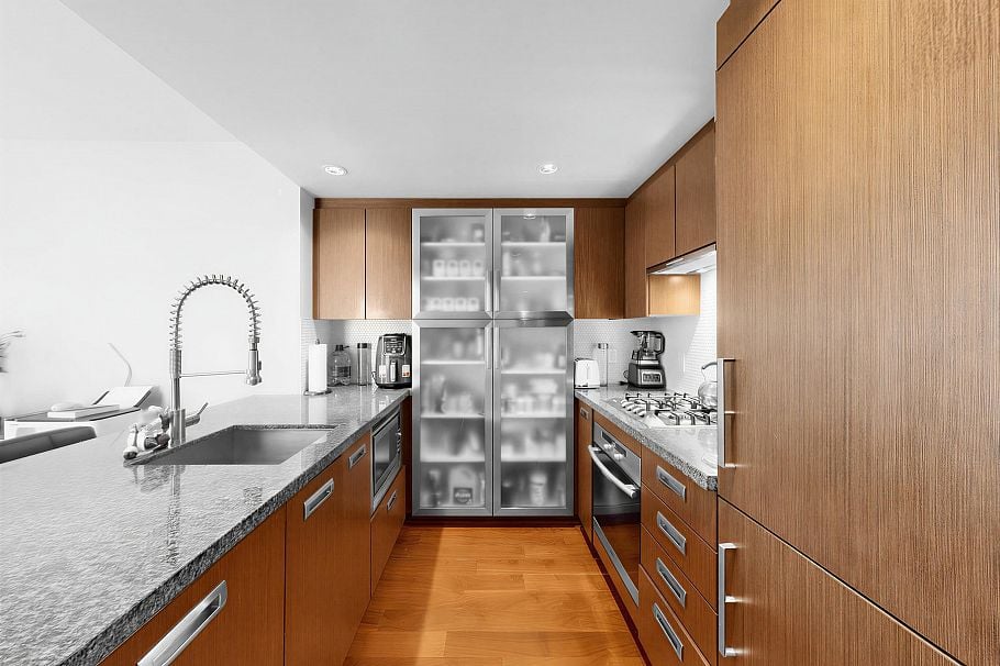 901 1055 Richards Street Vancouver, BC - 16