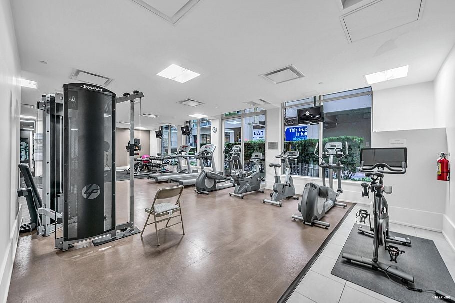 901 1055 Richards Street Vancouver, BC - 31
