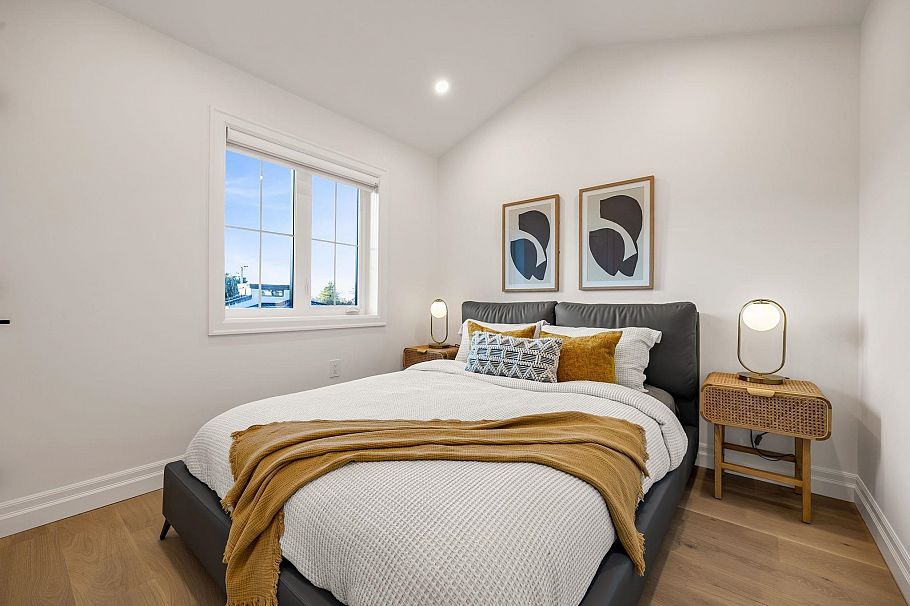 2153 E 20th Avenue Vancouver, BC - 19
