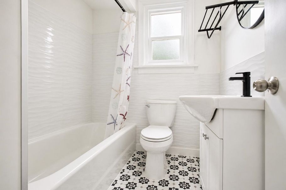 3885 W 35th Avenue Vancouver, BC - 27