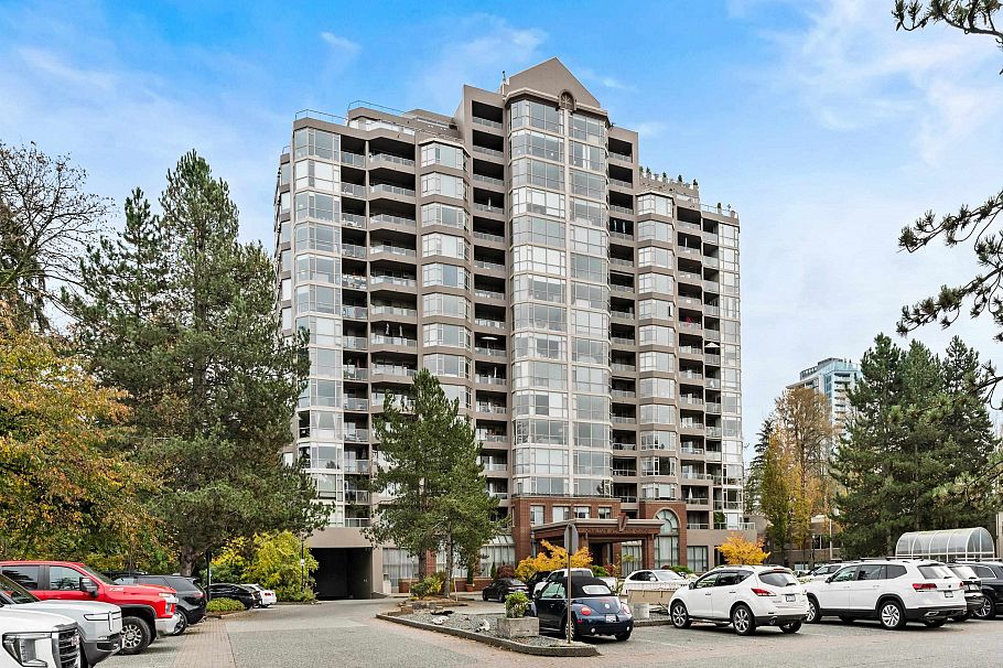 501 1327 E Keith Road North Vancouver, BC - 1