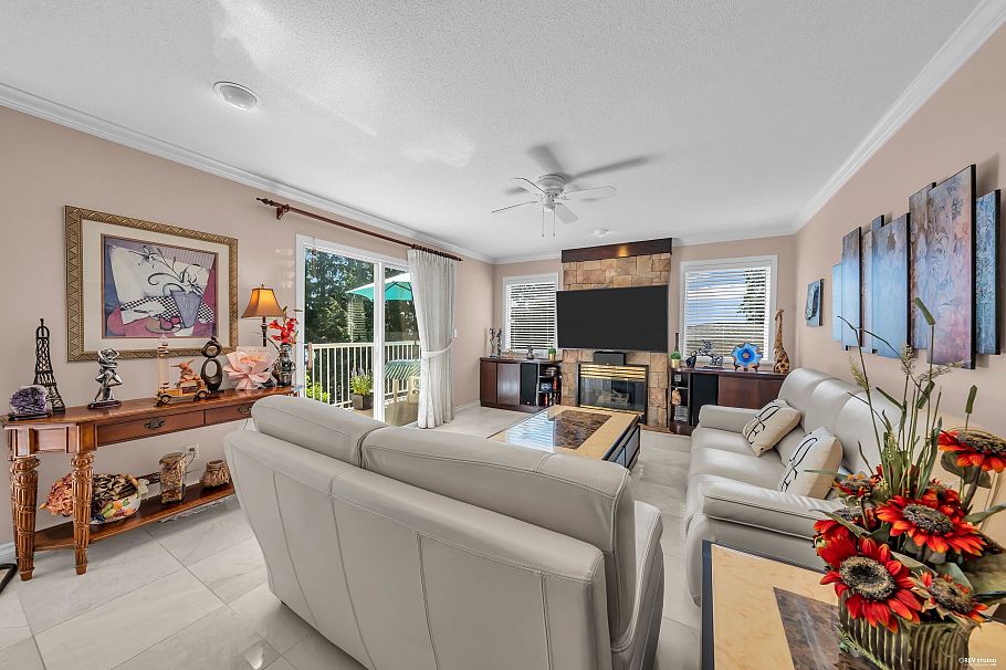 3898 Fromme Road North Vancouver, BC - 27
