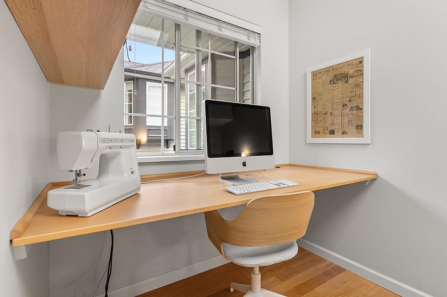 2146 W 14th Avenue Vancouver, BC - 30