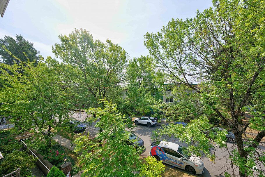 301 1099 W 71st Avenue Vancouver, BC - 26