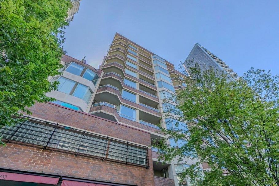 903 1330 Hornby Street Vancouver, BC - 1