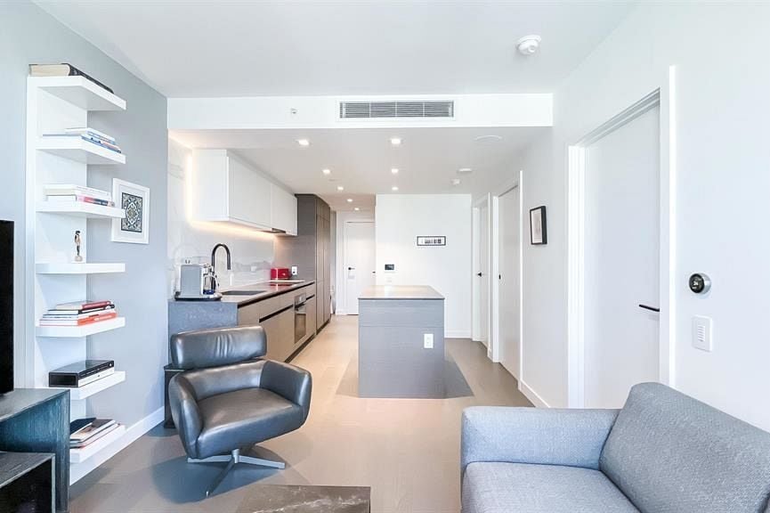 170X 620 CARDERO STREET, Vancouver BC V6G 0C7 Vancouver, BC - 4