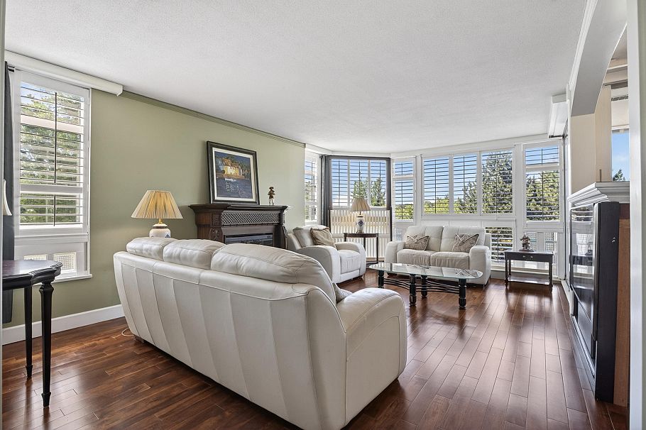 501 1327 E Keith Road North Vancouver, BC - 12