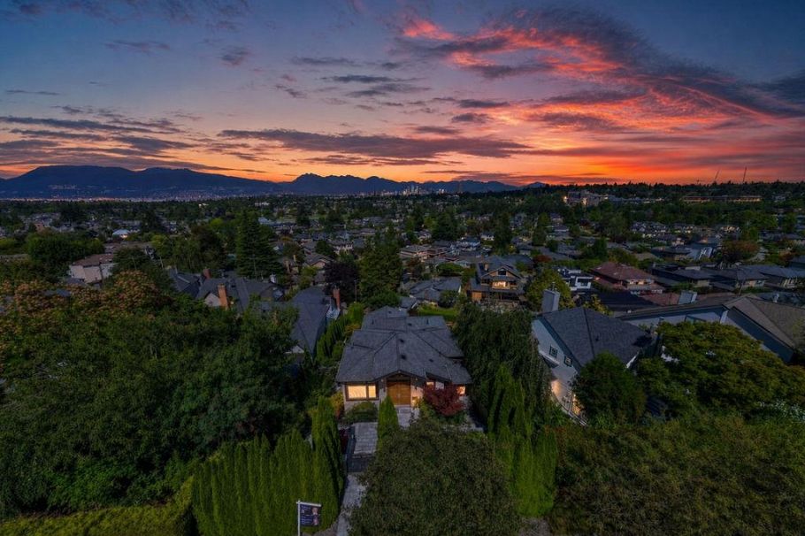 4578 Puget Drive Vancouver, BC - 29