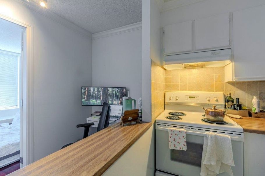 903 1330 Hornby Street Vancouver, BC - 13