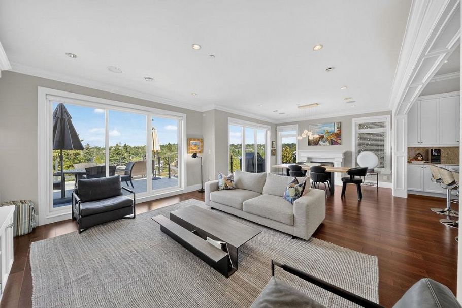 4578 Puget Drive Vancouver, BC - 8
