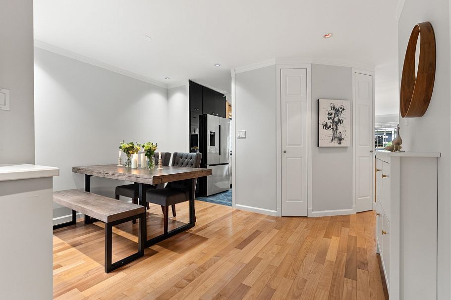 2146 W 14th Avenue Vancouver, BC - 11