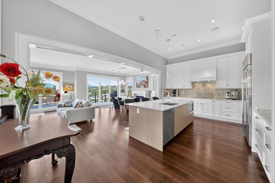 4578 Puget Drive Vancouver, BC - 15
