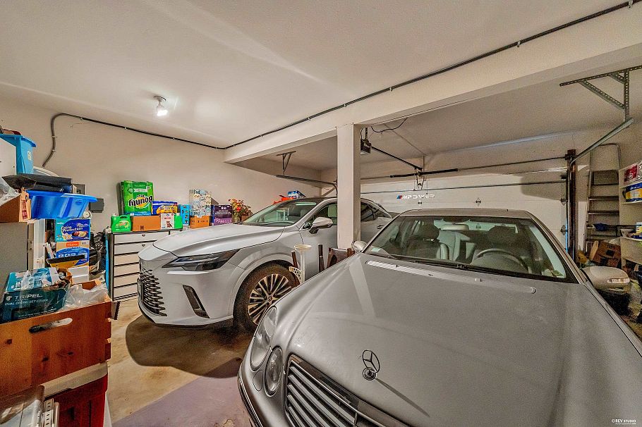 3898 Fromme Road North Vancouver, BC - 40