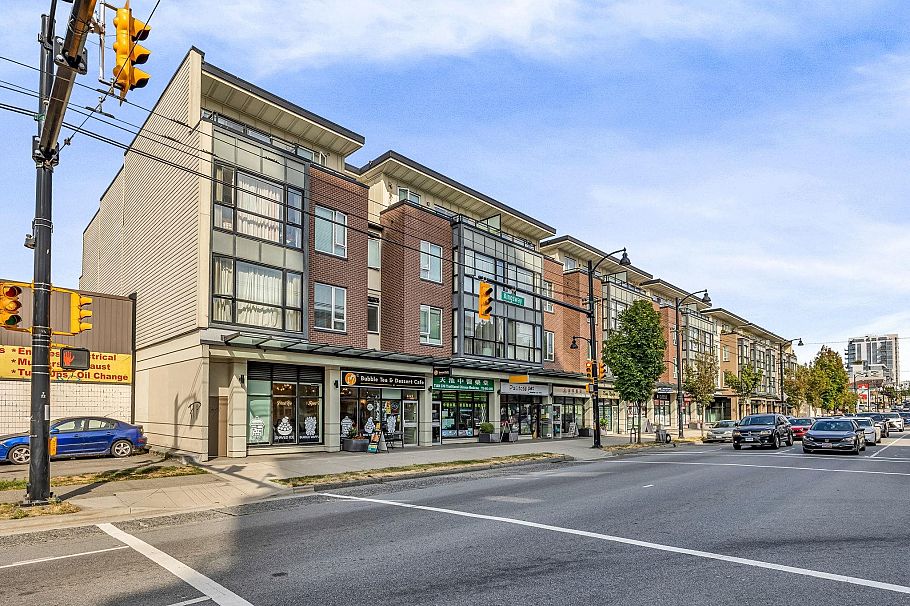 55 2239 Kingsway Vancouver, BC - 2