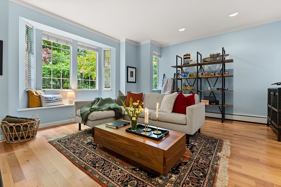 2146 W 14th Avenue Vancouver, BC - 8