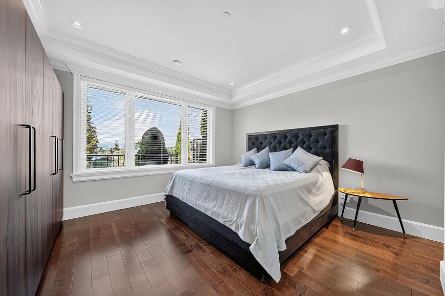 4578 Puget Drive Vancouver, BC - 22