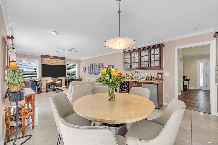 3898 Fromme Road North Vancouver, BC - 18
