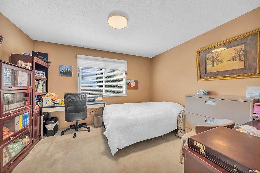 3898 Fromme Road North Vancouver, BC - 31