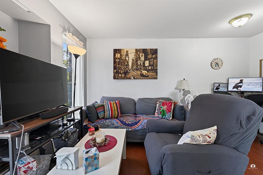 301 1099 W 71st Avenue Vancouver, BC - 21