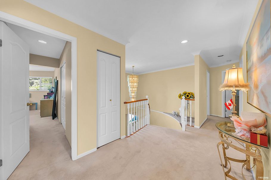 3898 Fromme Road North Vancouver, BC - 29