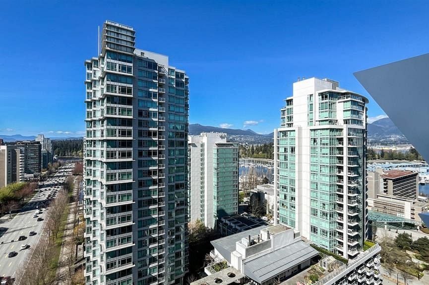 170X 620 CARDERO STREET, Vancouver BC V6G 0C7 Vancouver, BC - 14