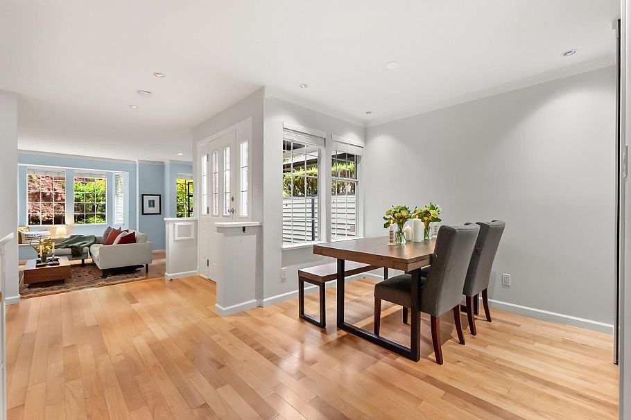 2146 W 14th Avenue Vancouver, BC - 10