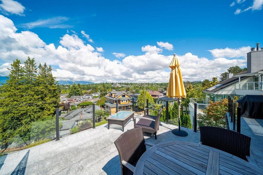 4578 Puget Drive Vancouver, BC - 3