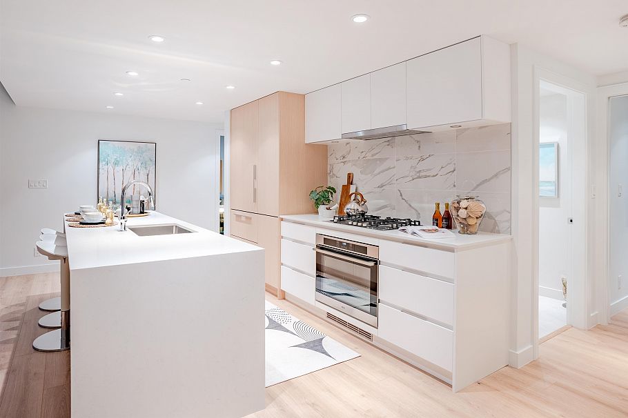 508 1500 Fern Street North Vancouver, BC - 10