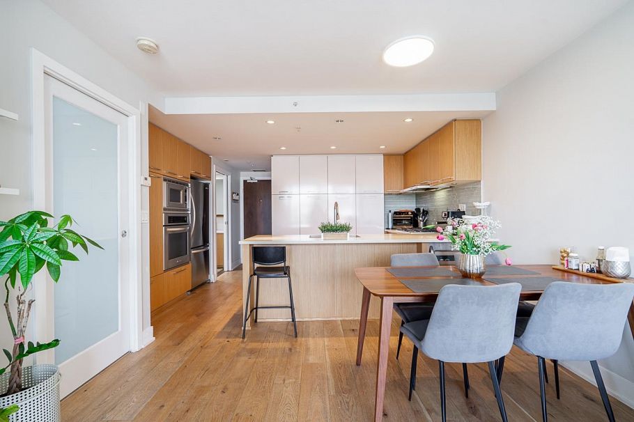 409 1680 W 4th Avenue Vancouver, BC - 11