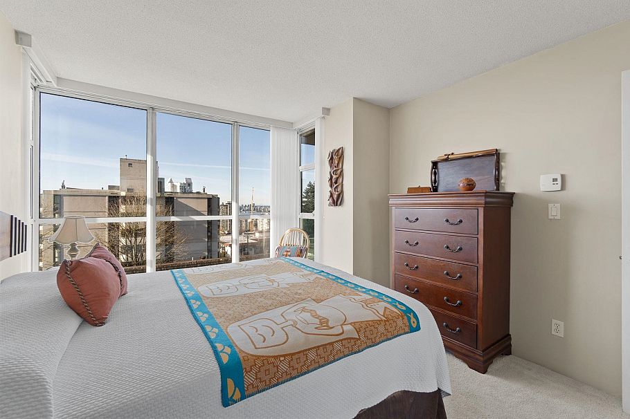 602 567 Lonsdale Avenue North Vancouver, BC - 18