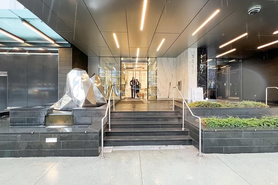 2705 1111 Richards Street Vancouver, BC - 4